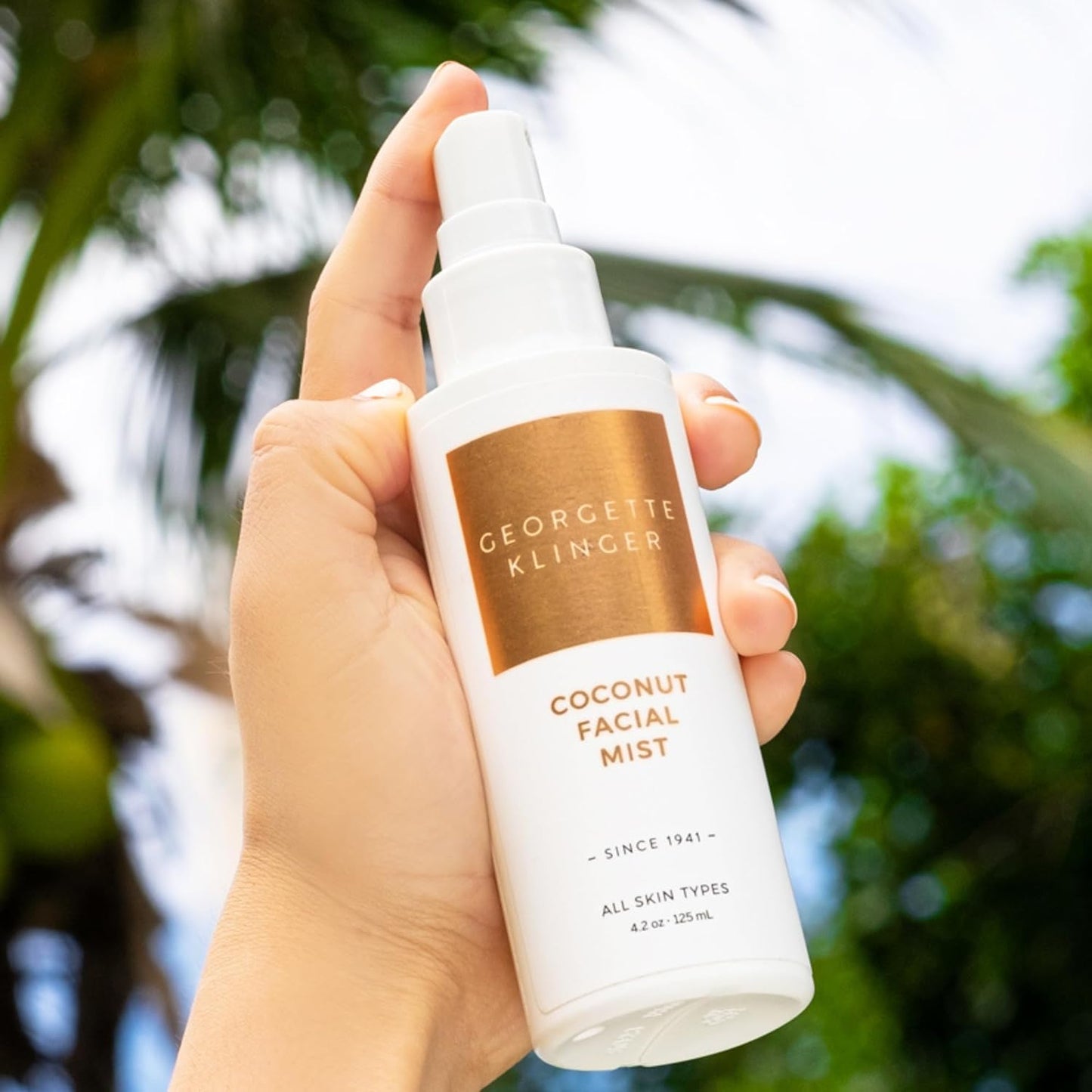 "Revitalize and Refresh with Our Coconut Facial Mist - the Ultimate Hydrating Makeup Setting Spray for a Dewy Matte Face, Infused with Moisturizing Antioxidants to Protect and Plump Dehydrated Skin - 4.2 Oz"